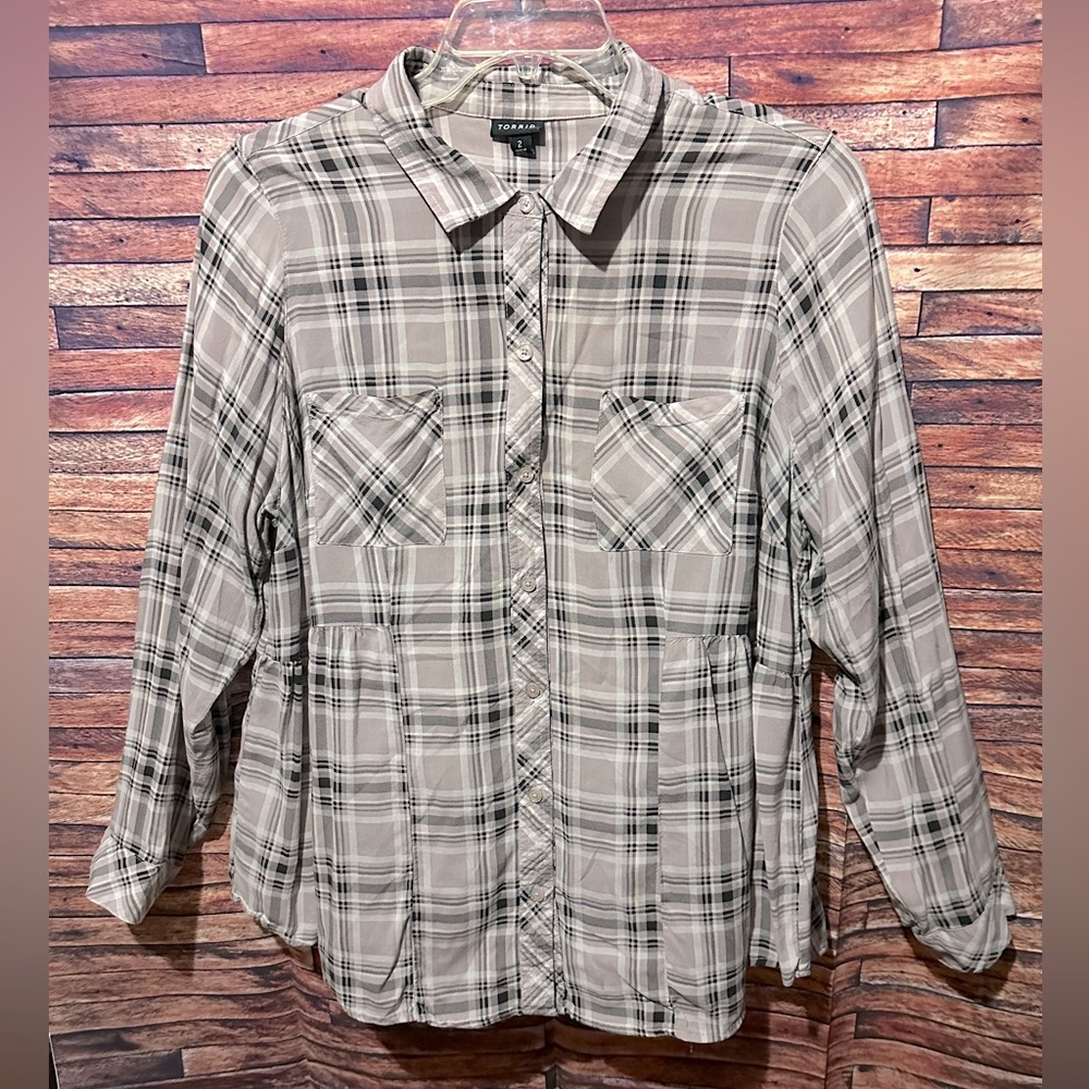 Torrid Pink & Grey plaid Challis Button Down Shirt
